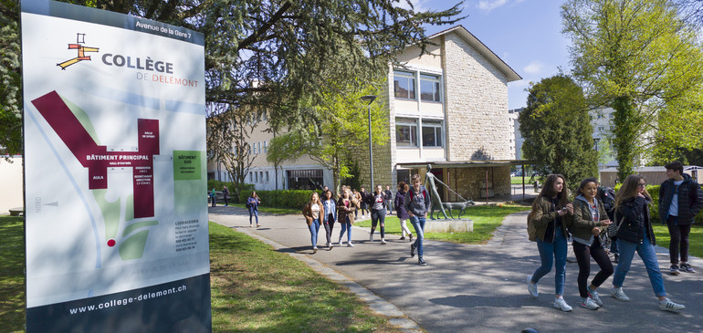 1 place de stage HEG (économie d'entreprise) au secrétariat du Collège de Delémont